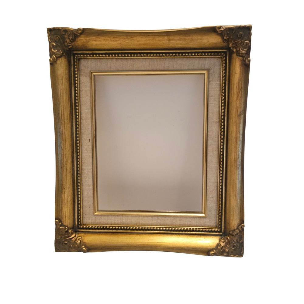 Vintage CP Ornate Gold Gilt Neo Wood Picture Frame‎ w/Linen Mat 8x10 Taiwan